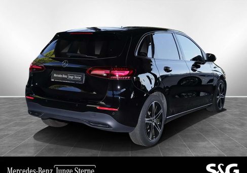 Mercedes-Benz B 200, 2025 3
