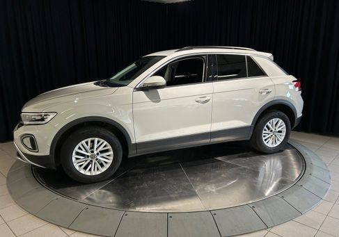 Volkswagen T-Roc, 2022