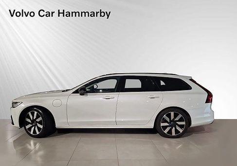 Volvo V90, 2026