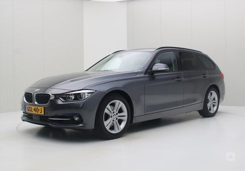 BMW 320, 2019