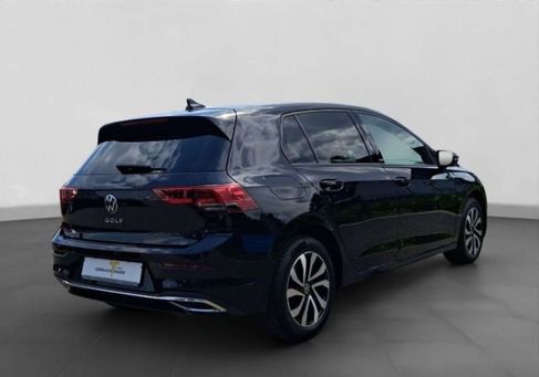 Volkswagen Golf, 2022 3