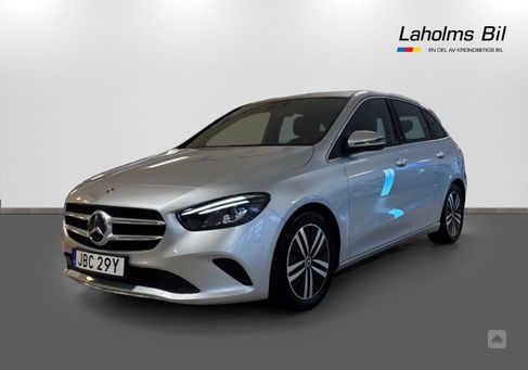 Mercedes-Benz B 180, 2021