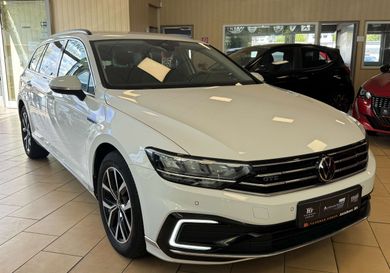 Volkswagen Passat, 2022