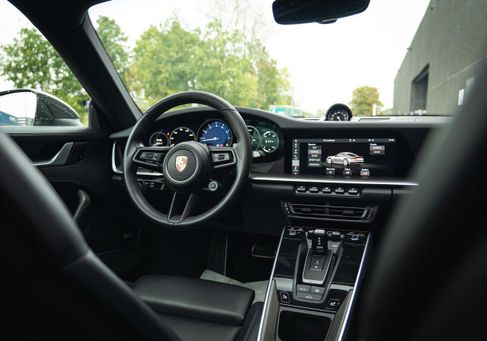 Porsche 992, 2021