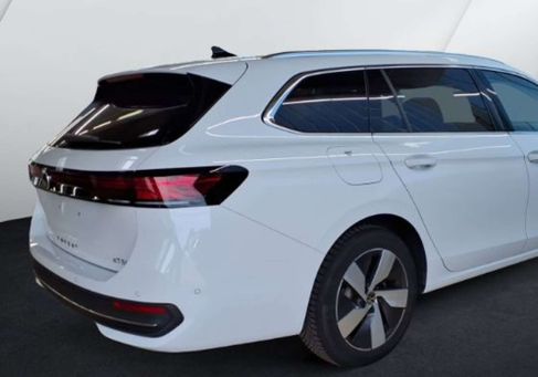 Volkswagen Passat Variant, 2025 3