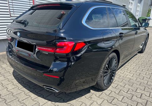 BMW 530, 2022