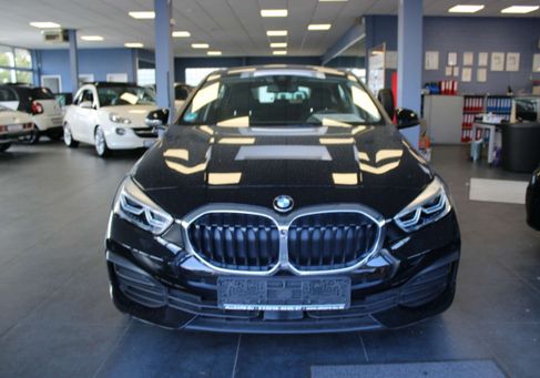 BMW 118, 2023 2