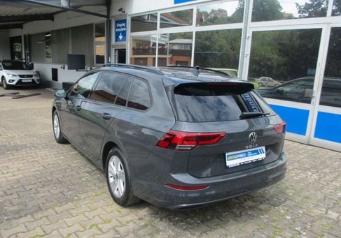Volkswagen Golf, 2022
