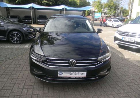 Volkswagen Passat Variant, 2023 3