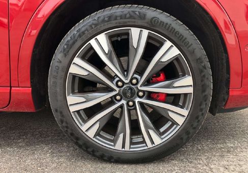Ford Kuga, 2021
