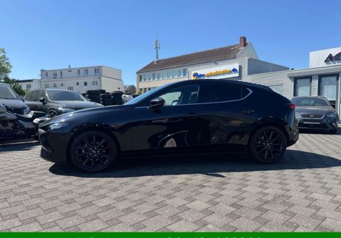 Mazda 3, 2023