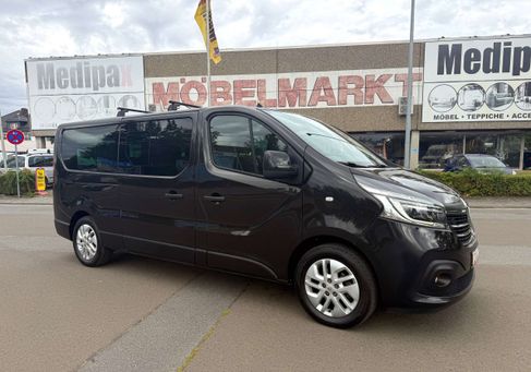 Renault Trafic, 2019 3