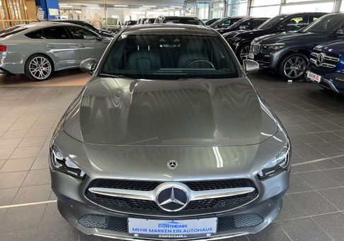 Mercedes-Benz CLA 200, 2023
