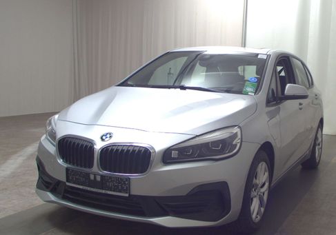BMW 225, 2020
