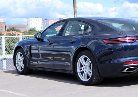 Porsche Panamera, 2018