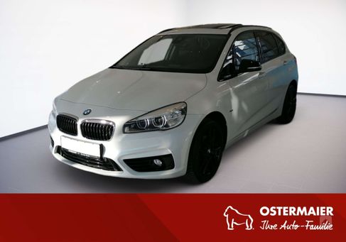 BMW 218, 2018