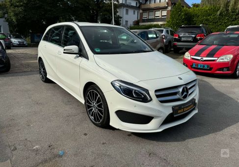 Mercedes-Benz B 180, 2017