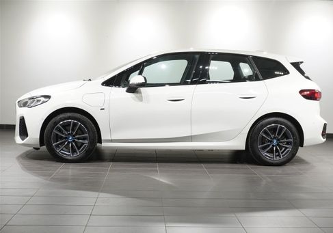 BMW 225 Active Tourer, 2025