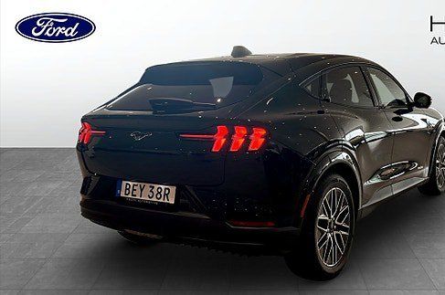 Ford Mustang Mach-E, 2026