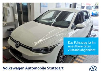 Volkswagen Golf, 2022