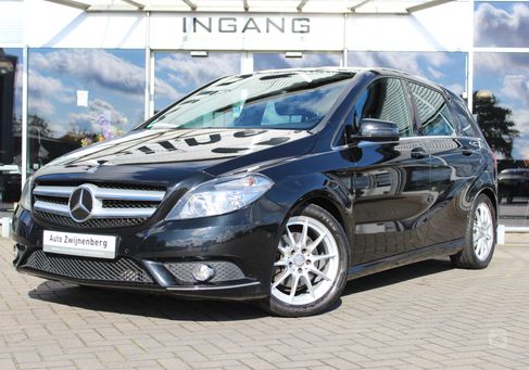 Mercedes-Benz B 180, 2013