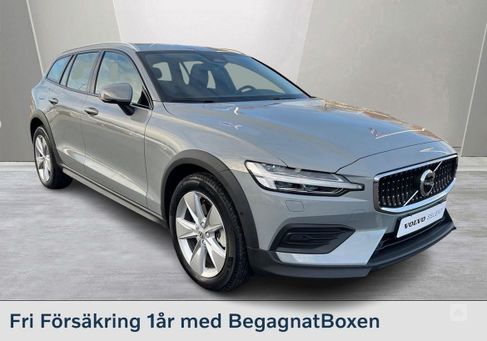 Volvo V60 Cross Country, 2024