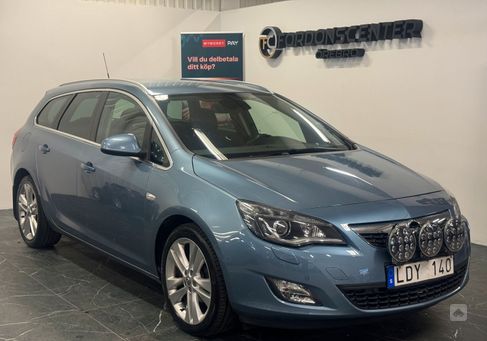 Opel Astra, 2011