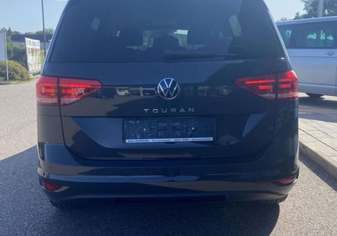 Volkswagen Touran, 2023 3