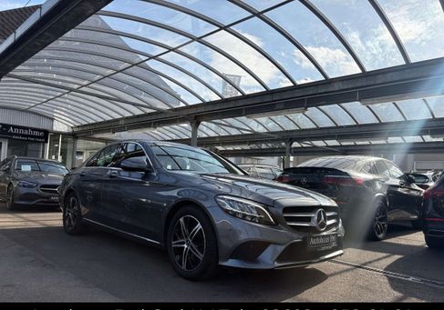 Mercedes-Benz C 200, 2019 3