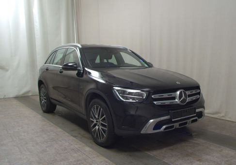 Mercedes-Benz GLC 300, 2020