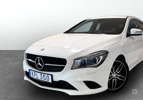 Mercedes-Benz CLA 220 Shooting Brake, 2016