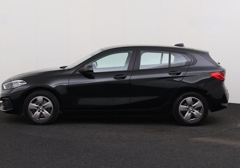 BMW 1 Serija, 2023