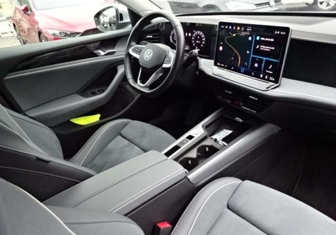 Volkswagen Passat, 2024