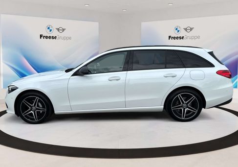 Mercedes-Benz C 300, 2022