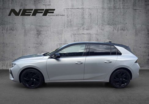 Opel Astra, 2022