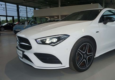 Mercedes-Benz CLA 250, 2021