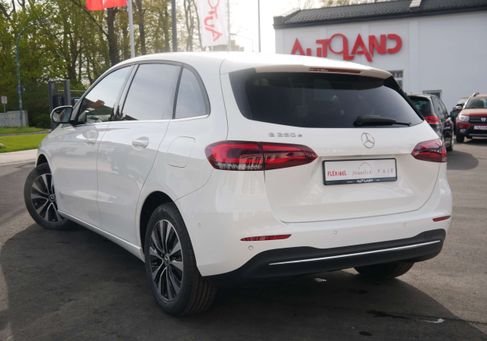 Mercedes-Benz B 250, 2023
