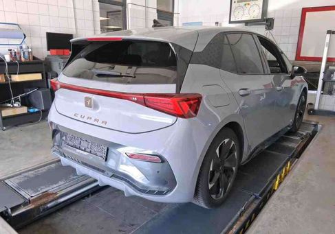 Cupra Born, 2024 3