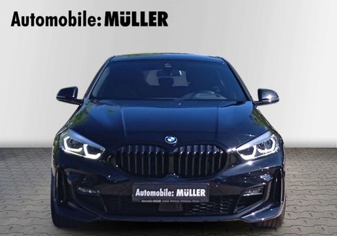 BMW 120, 2020