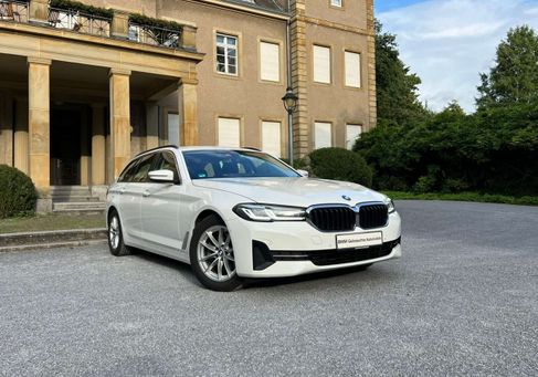 BMW 520, 2022