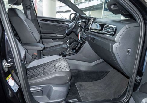 Volkswagen T-Roc, 2024