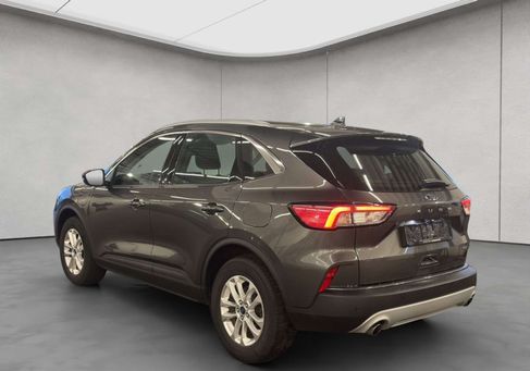 Ford Kuga, 2022