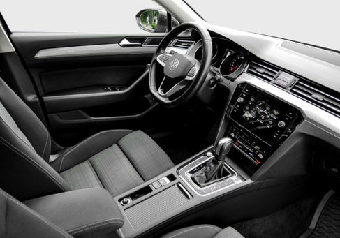 Volkswagen Passat Variant, 2021 3