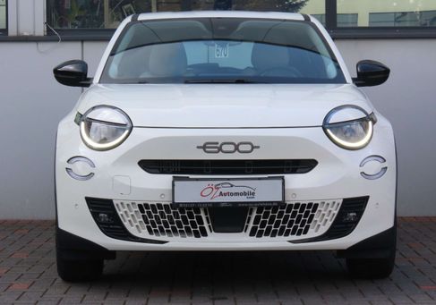 Fiat 600, 2024