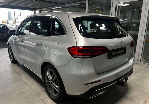 Mercedes-Benz B 200, 2019