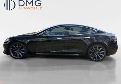 Tesla Model S, 2018