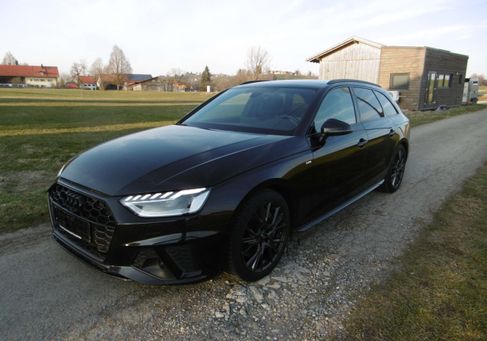 Audi A4, 2022