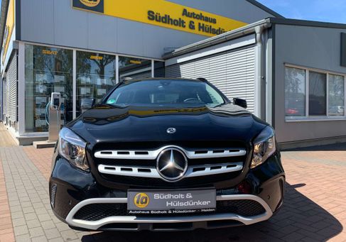 Mercedes-Benz GLA 180, 2018