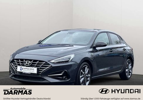 Hyundai i30, 2021