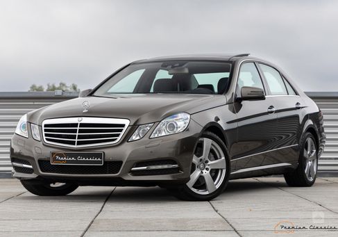 Mercedes-Benz E 500, 2010